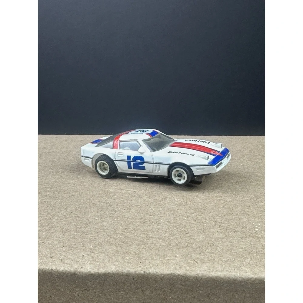 Vintage  CORVETTE #12 AMRAC HO Slot Car White Red Blue Untested